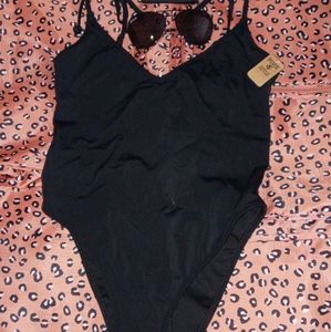 🕶️NWT PINK One Piece Bathing Suit🕶️